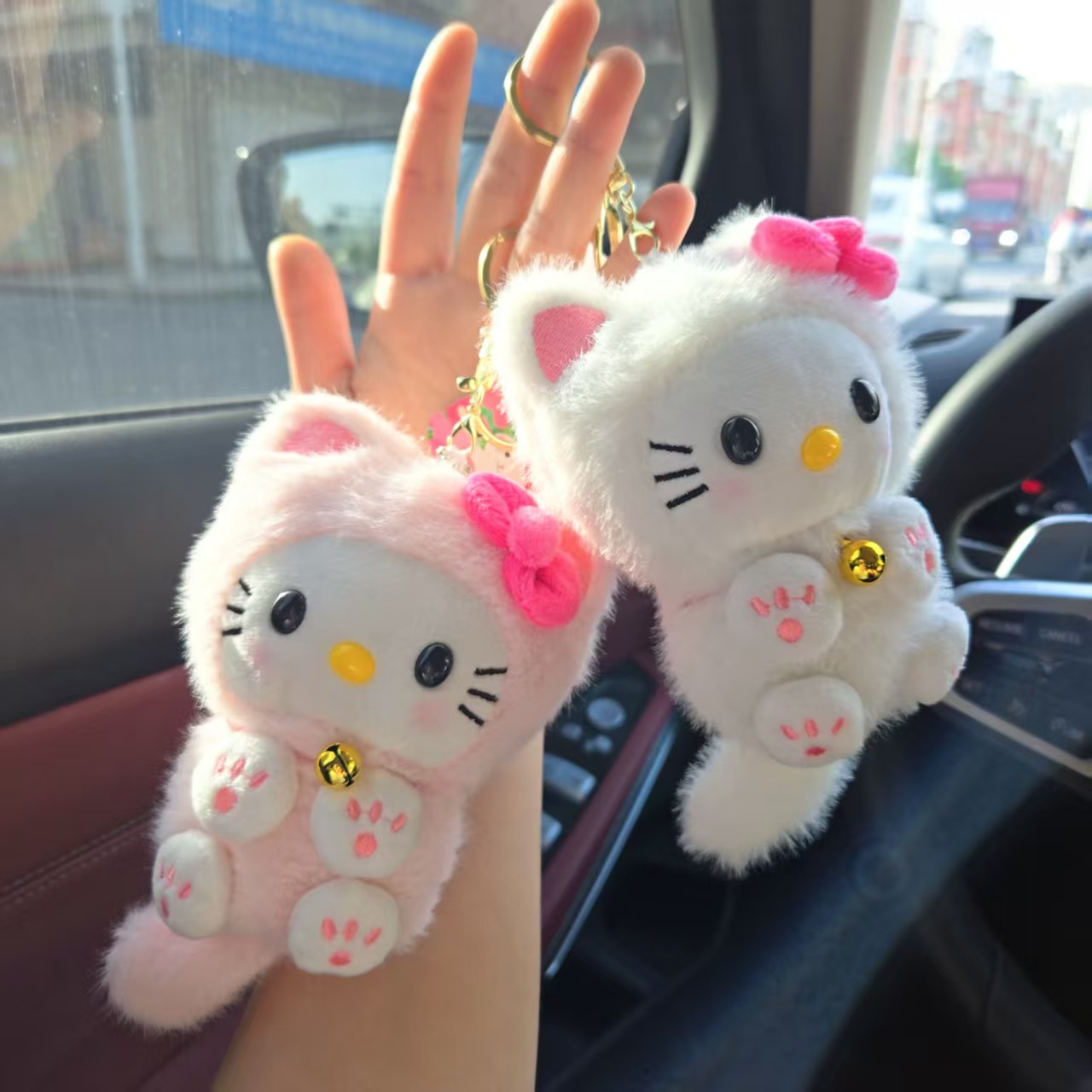 Car Accessories For Decoration - Kawaii HelloKitty Glocken-Katzenanhänger, Katzen-Dekoration Autoanhänger, Ornament,